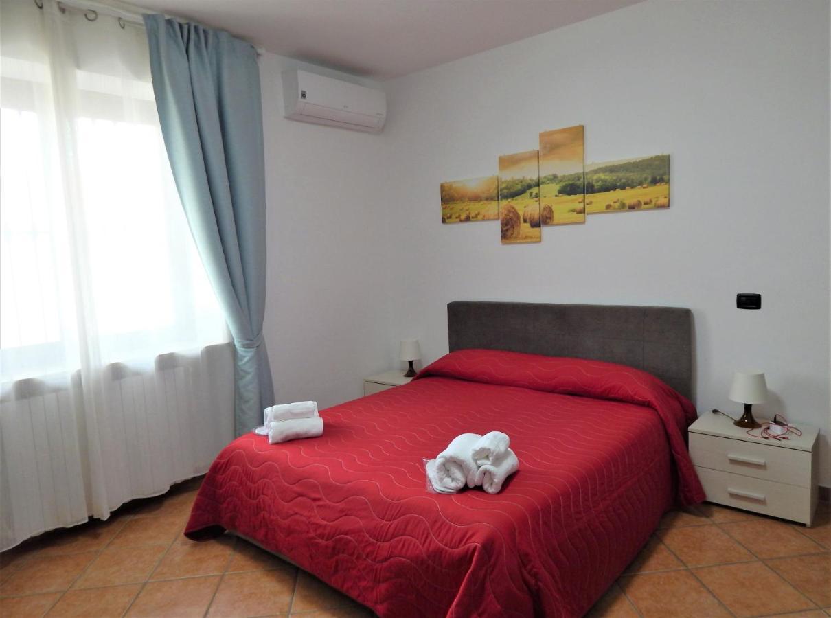 Bed and Breakfast Amo' Le Langhe Narzole Екстер'єр фото